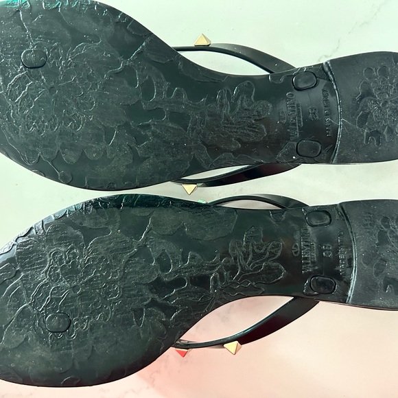 Valentino ROCKSTUD RUBBER SLIPPER size 38 Euro - Picture 7 of 9